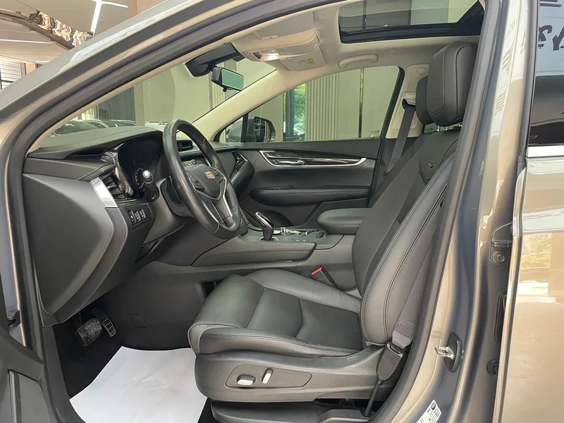 Cadillac XT5 — фото 9