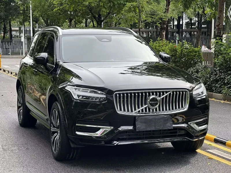 Volvo XC90 — фото 3