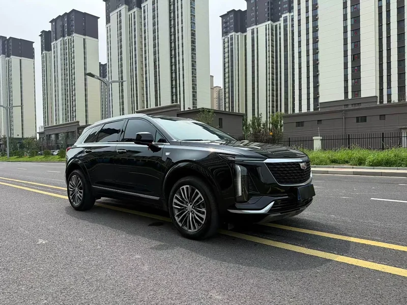 Cadillac XT5 — фото 3
