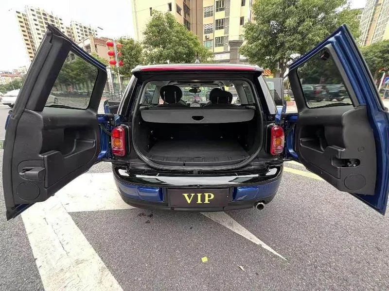 MINI CLUBMAN — фото 17