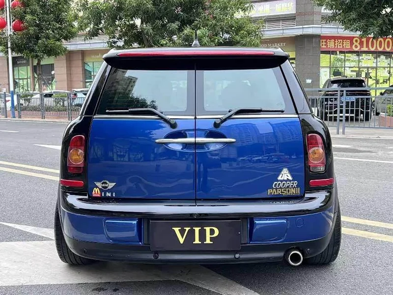 MINI CLUBMAN — фото 7