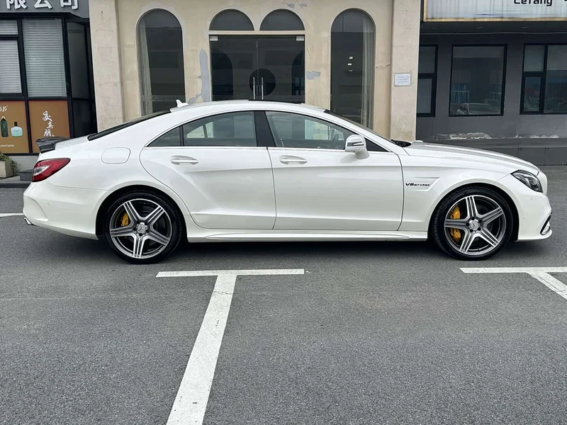 Mercedes-Benz CLS AMG — фото 7