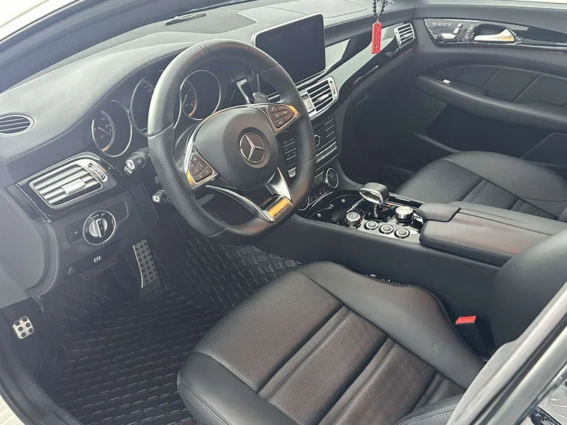 Mercedes-Benz CLS AMG — фото 8