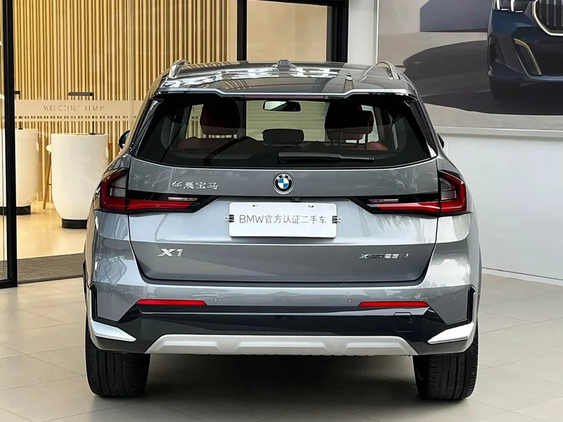 BMW X1 — фото 4