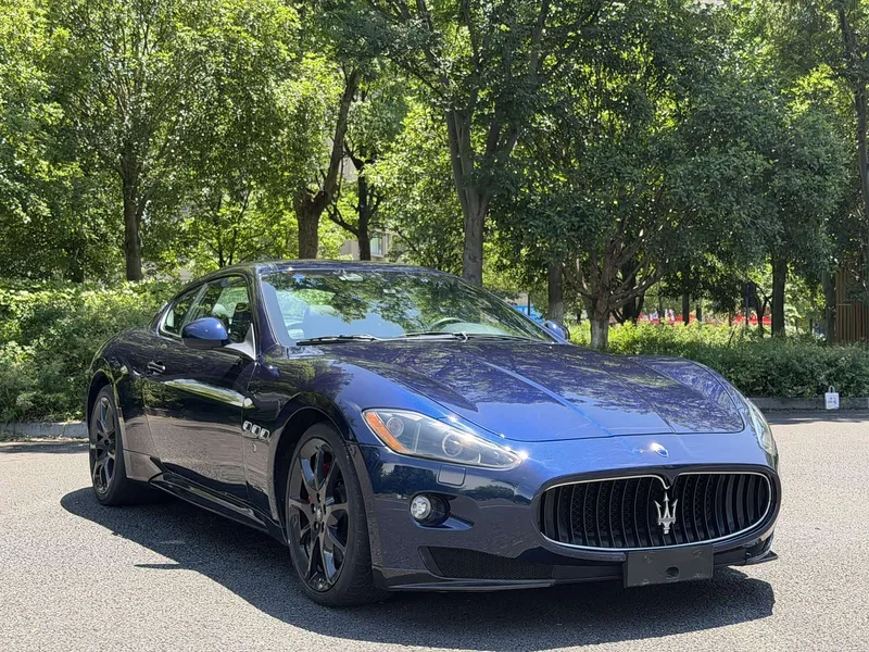 Maserati GranTurismo — фото 3