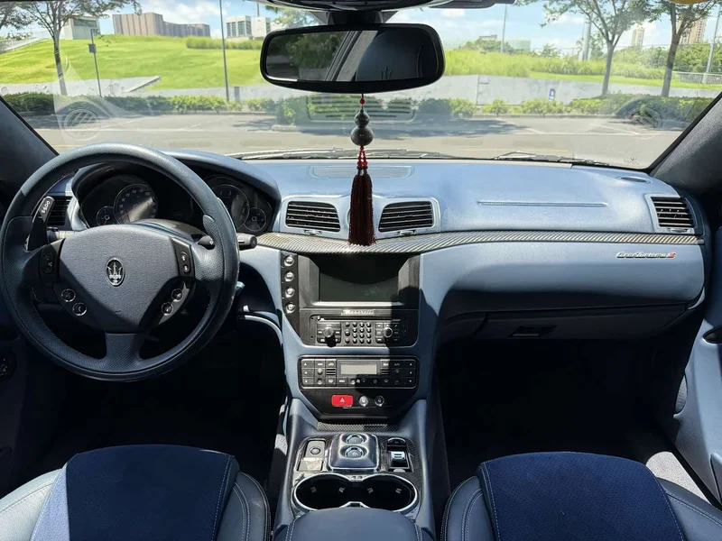 Maserati GranTurismo — фото 6