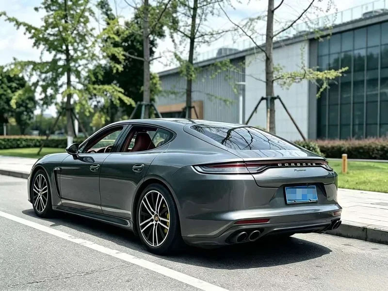 Porsche Panamera — фото 11