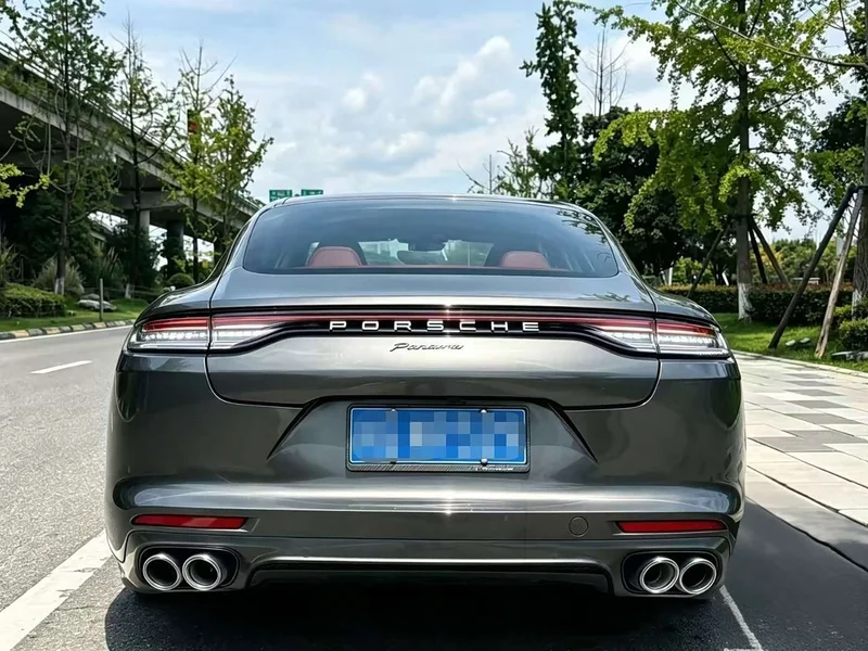 Porsche Panamera — фото 12