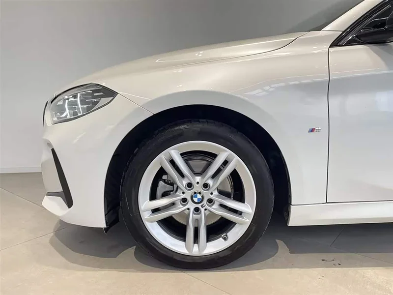 BMW 1-Series — фото 14