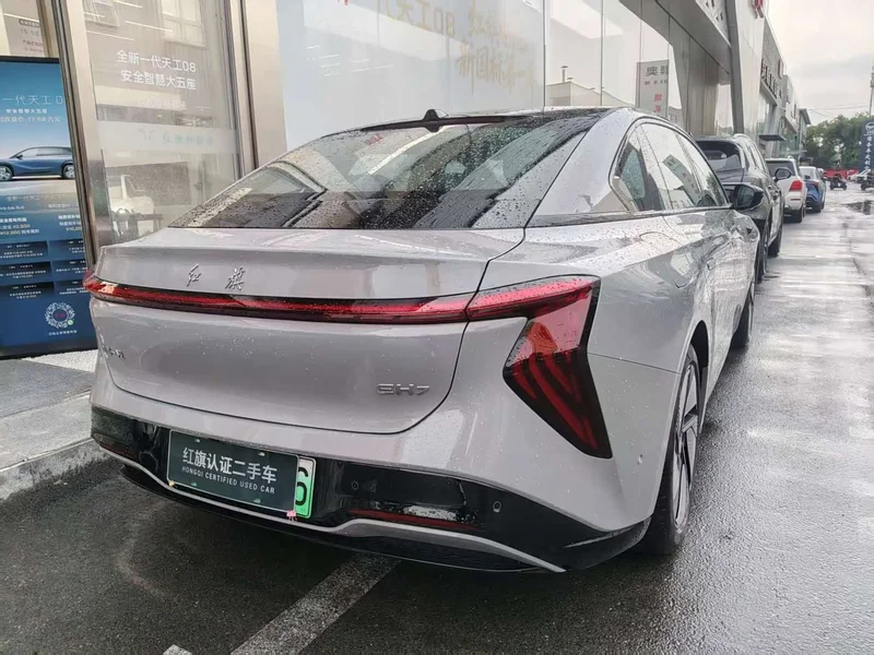Hongqi EH7 — фото 7