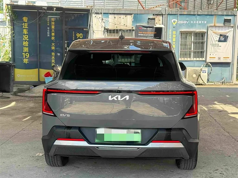 Kia EV5 — фото 10