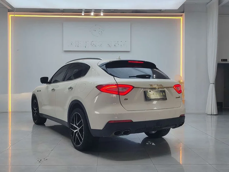 Maserati Levante — фото 17