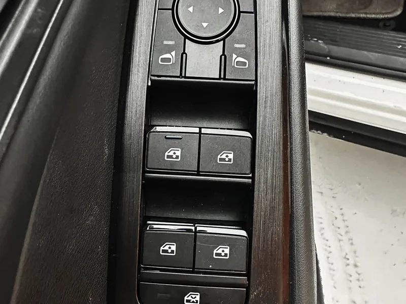 Nissan Qashqai — фото 18