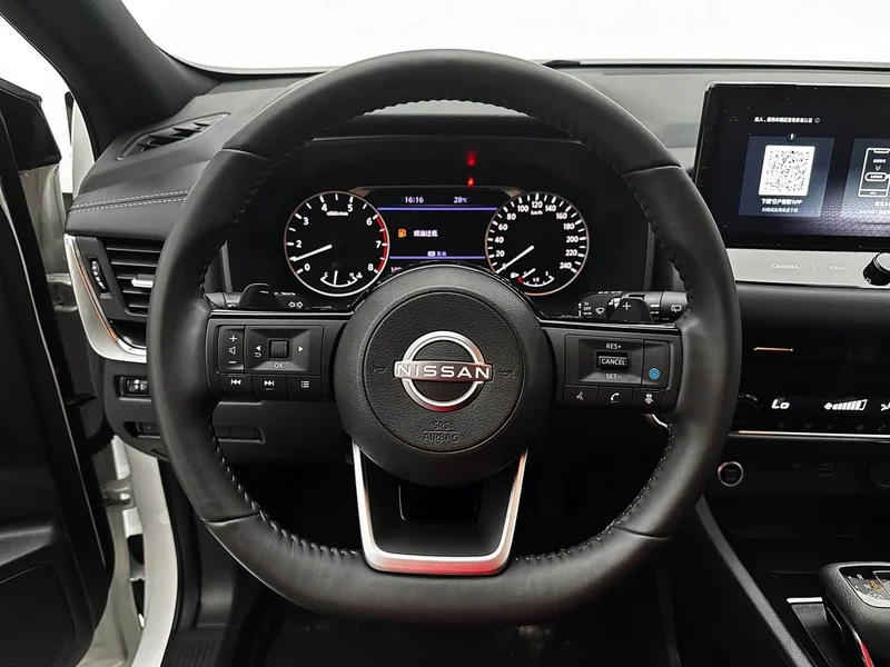 Nissan Qashqai — фото 11