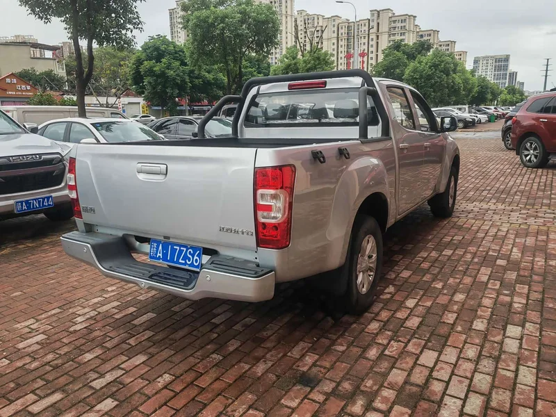 Isuzu RE-MAX Ruimai — фото 4