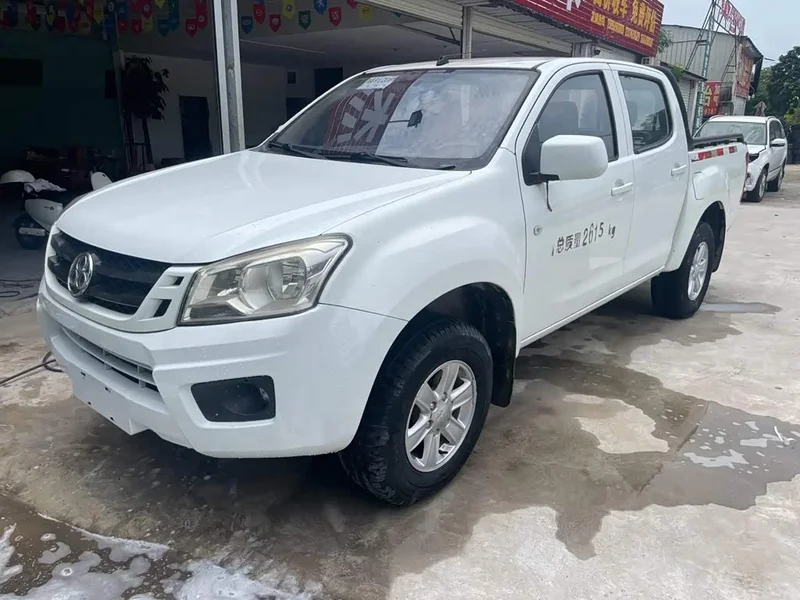 Isuzu RE-MAX Ruimai