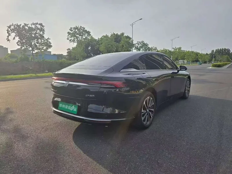 Buick ZhiJing L7 — фото 9