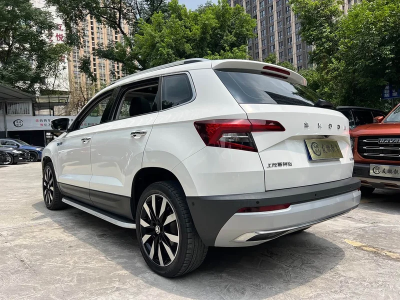 Skoda Karoq — фото 18