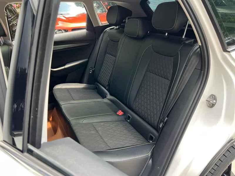 Skoda Karoq — фото 10