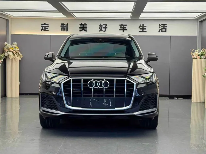 Audi Q7 — фото 2