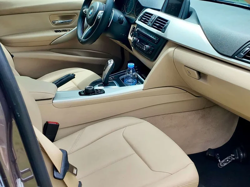 BMW 3 Series (Imported) — фото 16