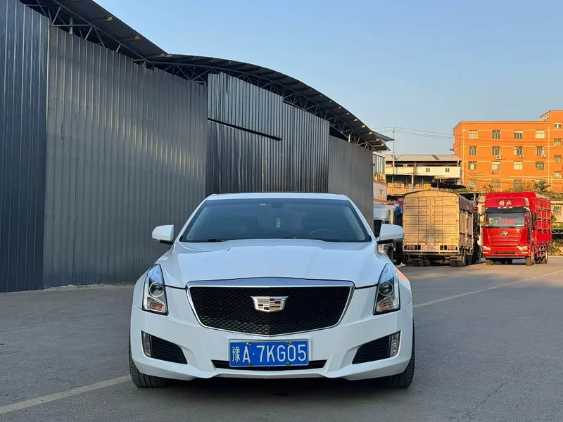 Cadillac ATS-L — фото 2