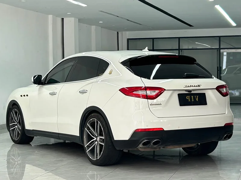 Maserati Levante — фото 7