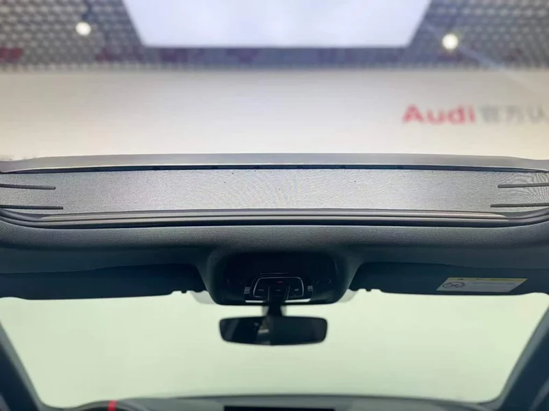 Audi A4L — фото 14