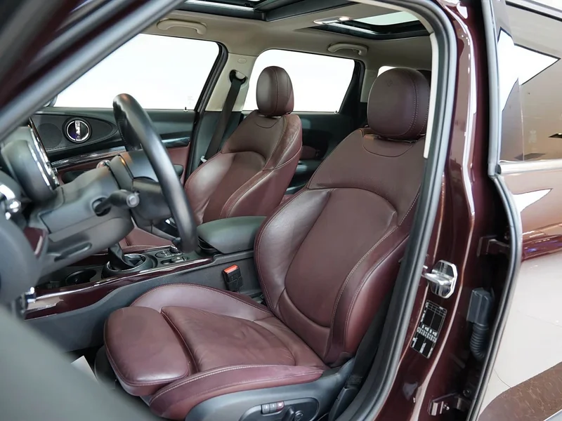 MINI CLUBMAN — фото 18