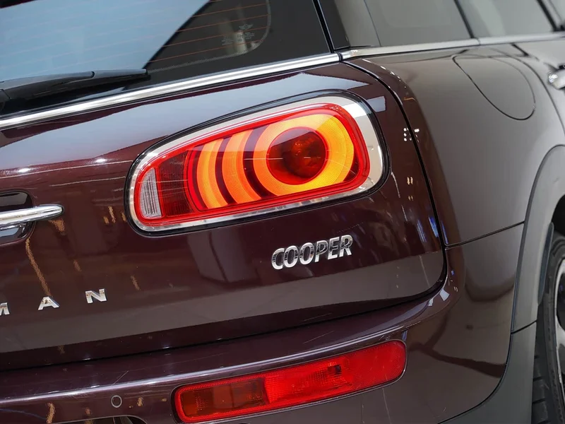 MINI CLUBMAN — фото 8