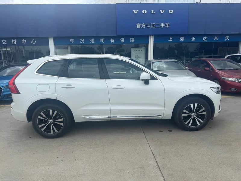 Volvo XC60 — фото 3