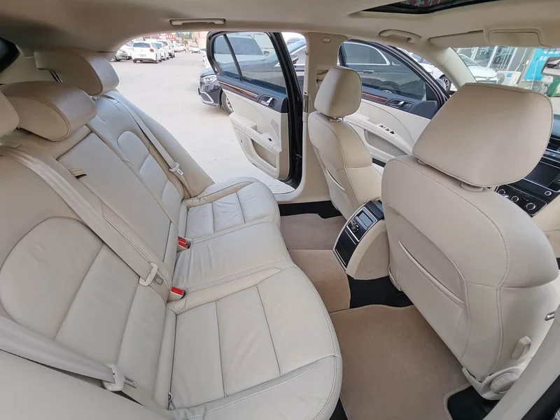 Skoda Superb — фото 14