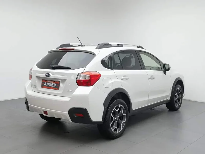 Subaru XV — фото 2
