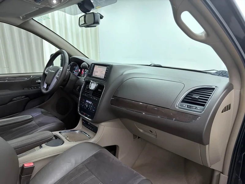 Jeep Grand Voyager (Imported) — фото 5