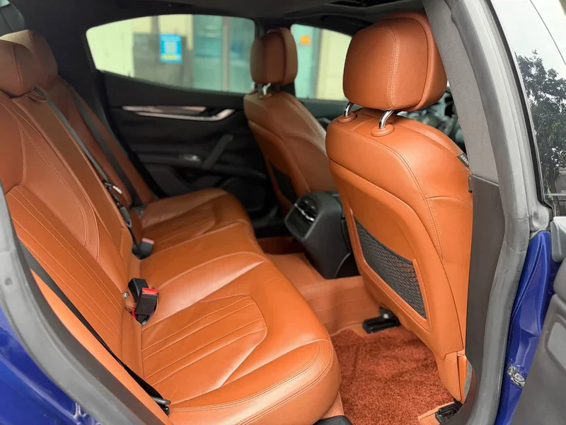 Maserati Ghibli — фото 12
