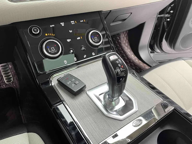 Land Rover Range Rover — фото 16