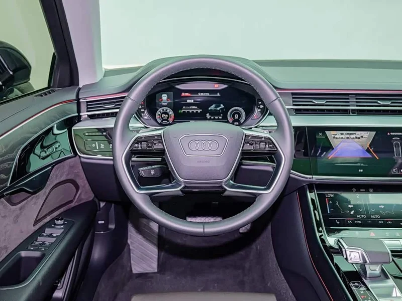 Audi A8 — фото 11