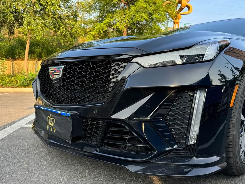 Cadillac CT5 — фото 4