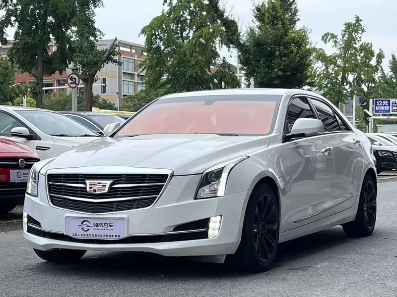 Cadillac ATS-L — фото 1