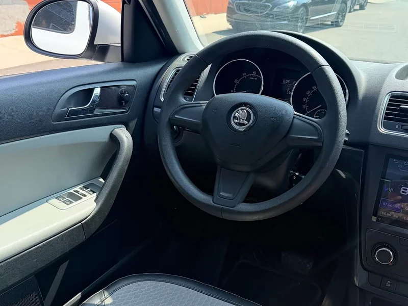 Skoda Yeti — фото 18