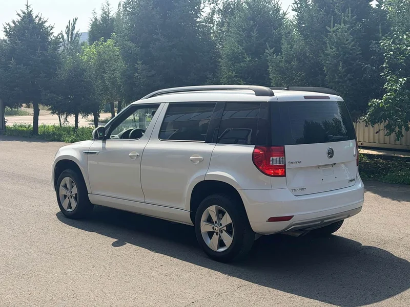 Skoda Yeti — фото 7