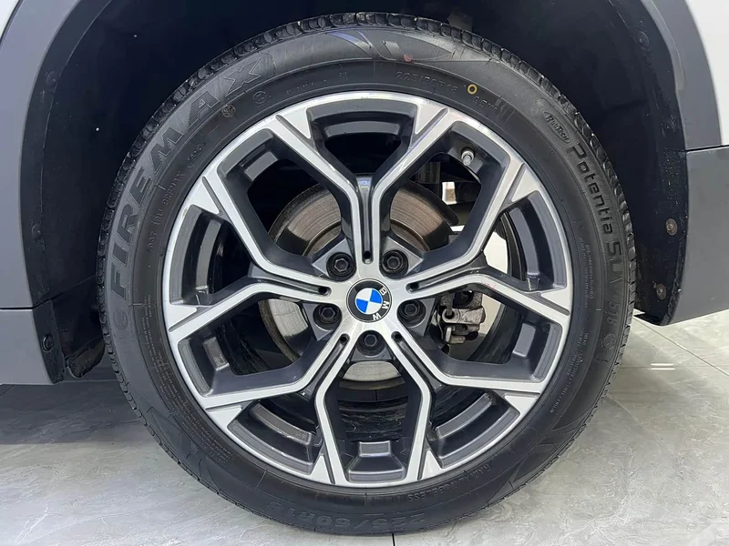 BMW X1 — фото 20