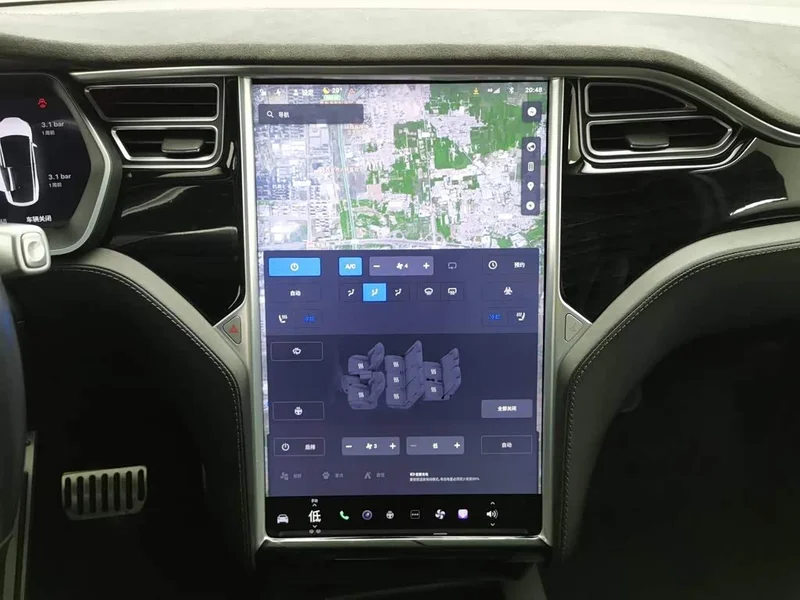 Tesla Model X — фото 12