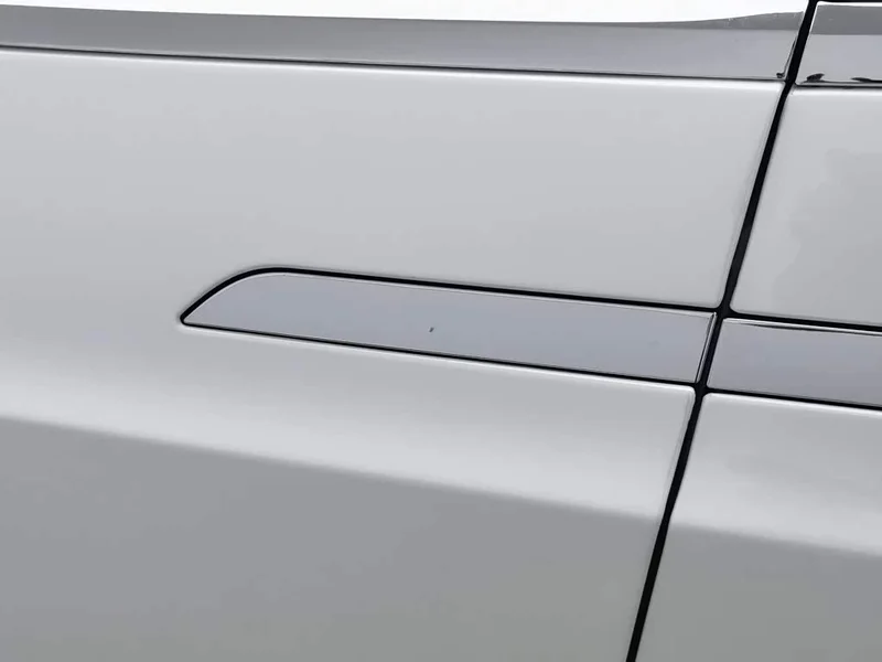 Tesla Model X — фото 18