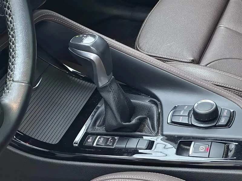 BMW X1 — фото 11