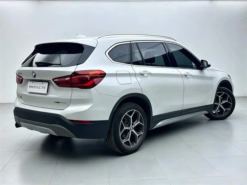BMW X1 — фото 4