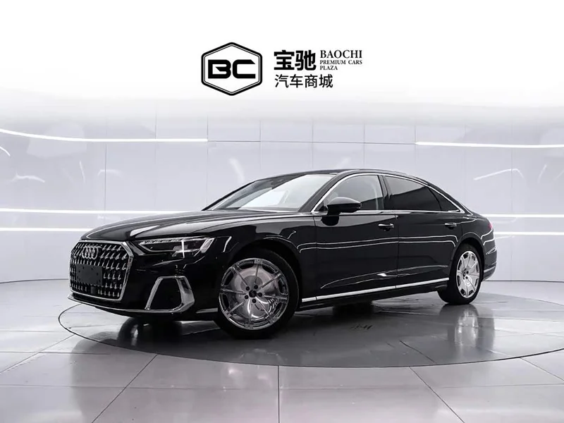 Audi A8 — фото 1