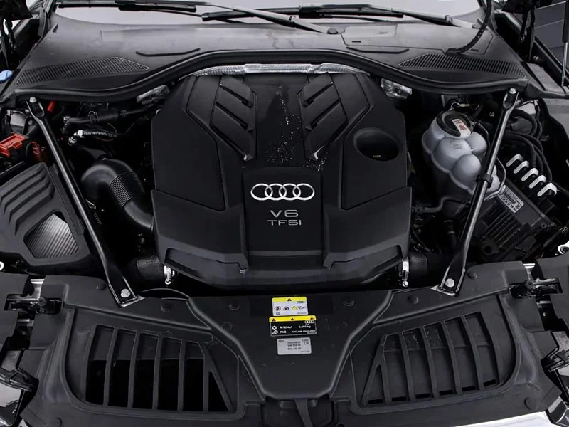 Audi A8 — фото 19