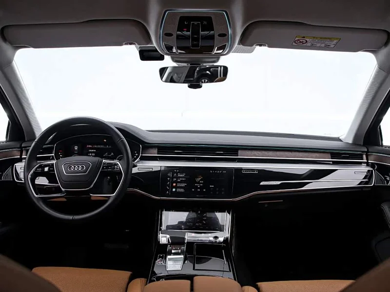 Audi A8 — фото 5