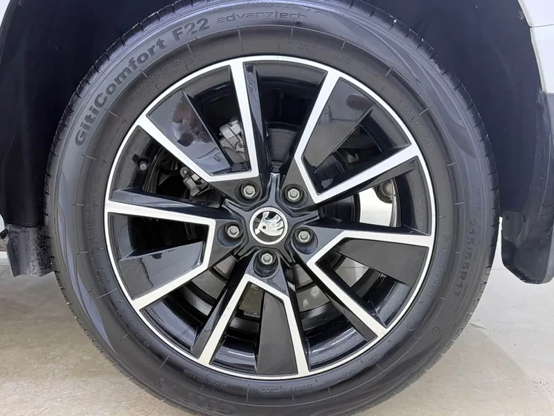 Skoda Karoq — фото 22